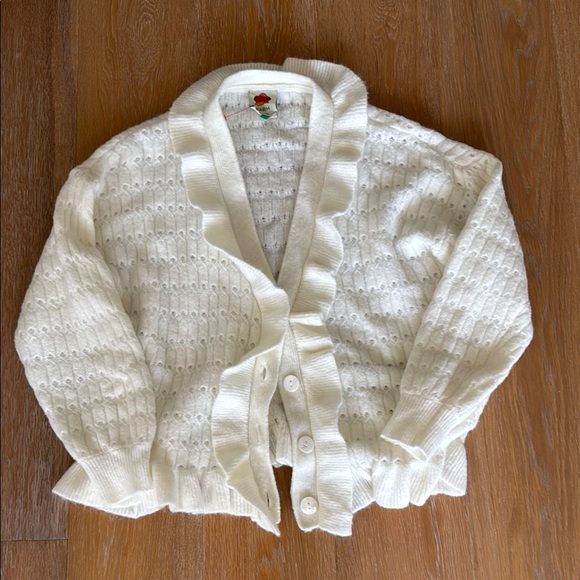 FARM Rio Ruffle Trim Button
Front Cardigan Off White - Picture 3 of 5
